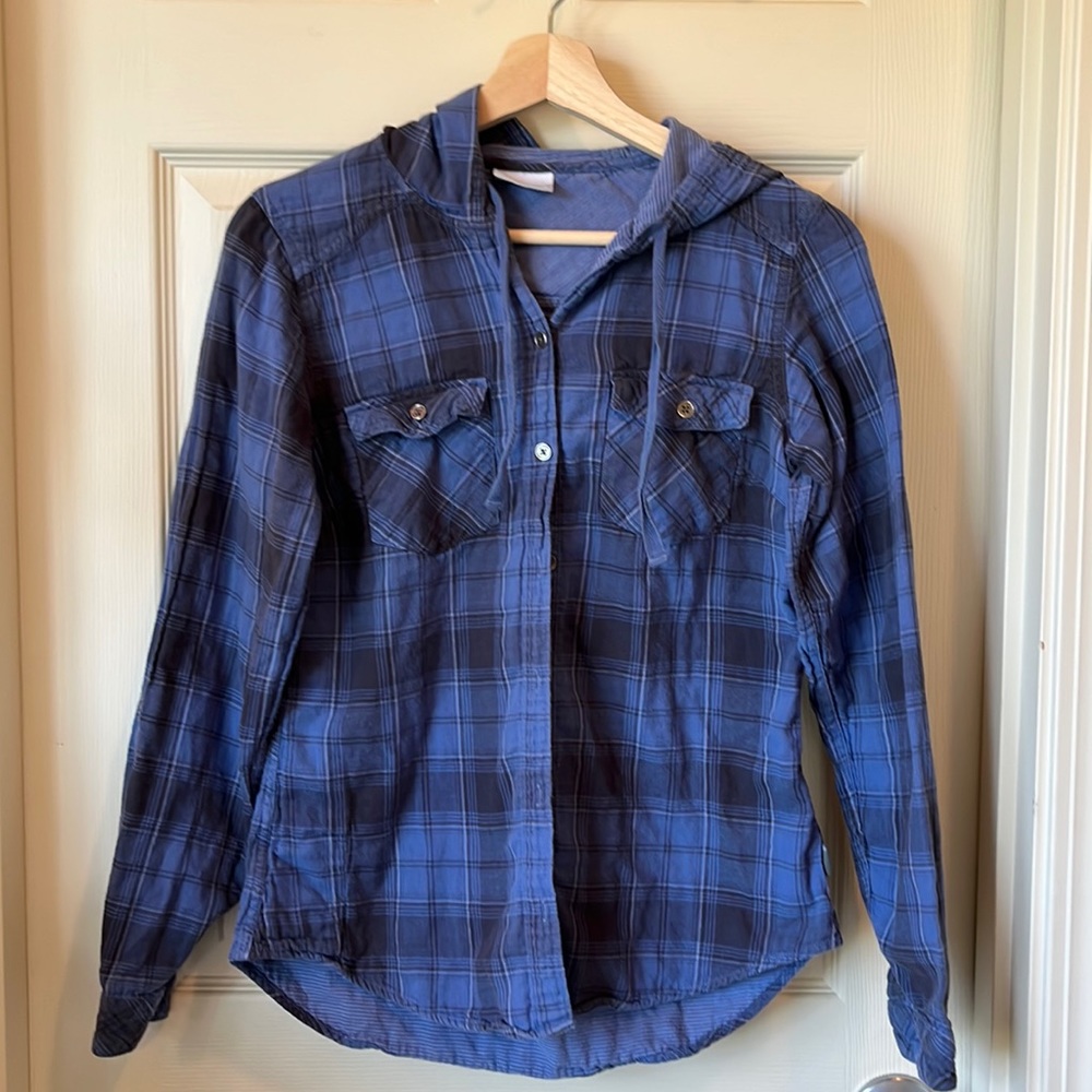 Columbia plaid button up w/hood.